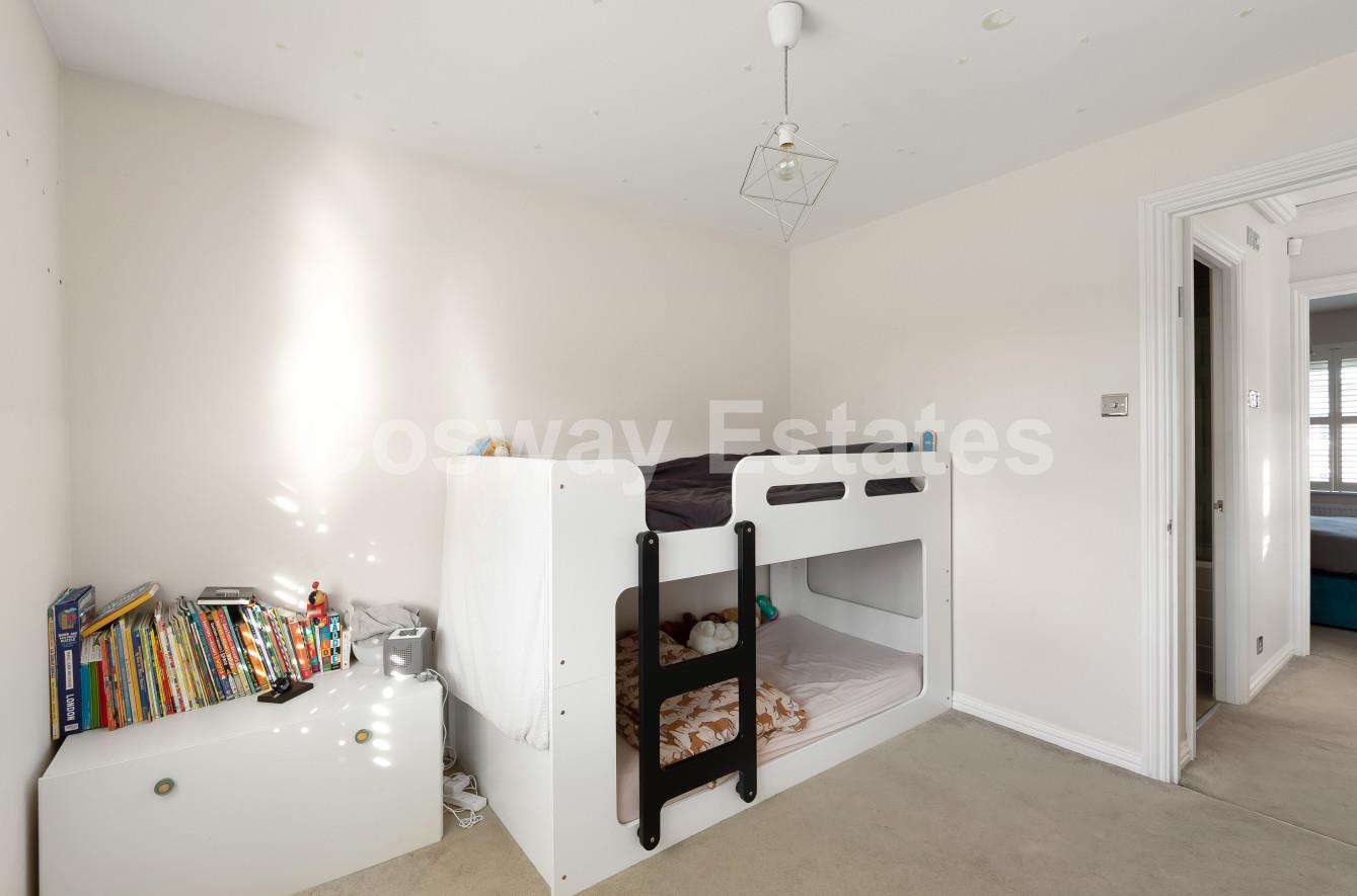 Colenso Drive, Mill Hill